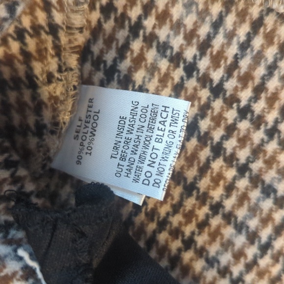 Houndstooth pattered pleated shorts - Picture 4 of 5